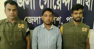 পাবনায় অস্ত্র ব্যবসায়ীর স্বীকারোক্তির পর উন্নতমানের শুটারগান উদ্ধার